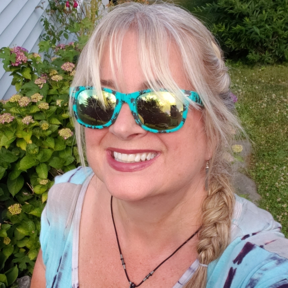 Meet your Posher, Joanie - Picture 4 of 10